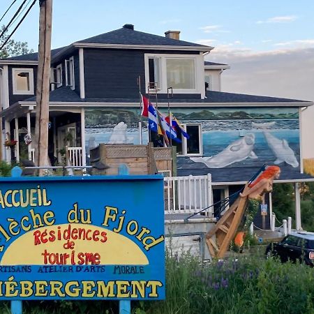 Suite 2 Fleche Du Fjord Vue Saguenay Mont Valin Saint-Fulgence Eksteriør billede